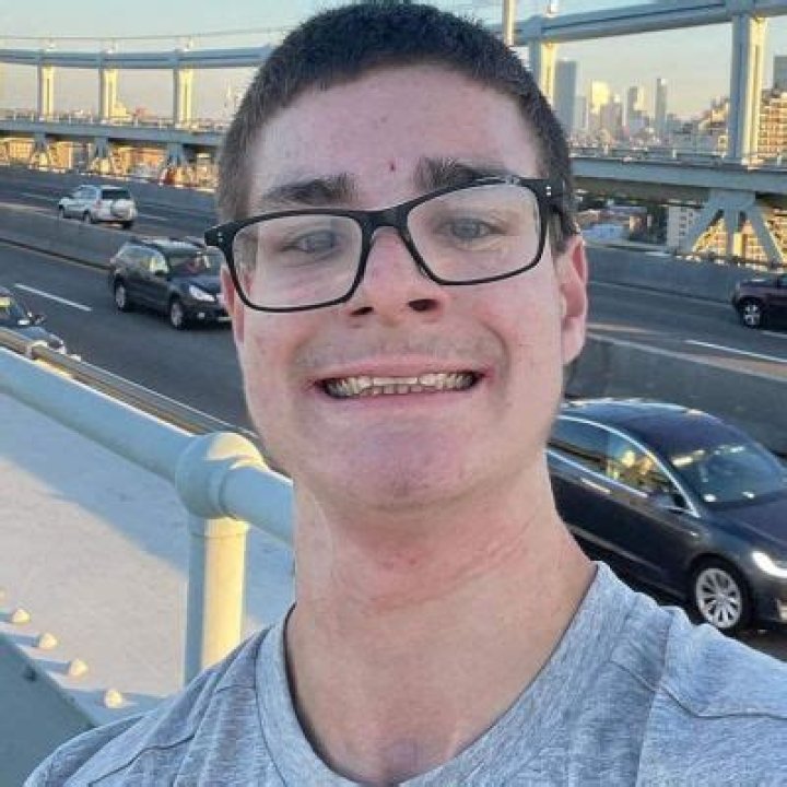 Joshua Block- Wiki, Biography, Age, Height, Net Worth, Girlfriend