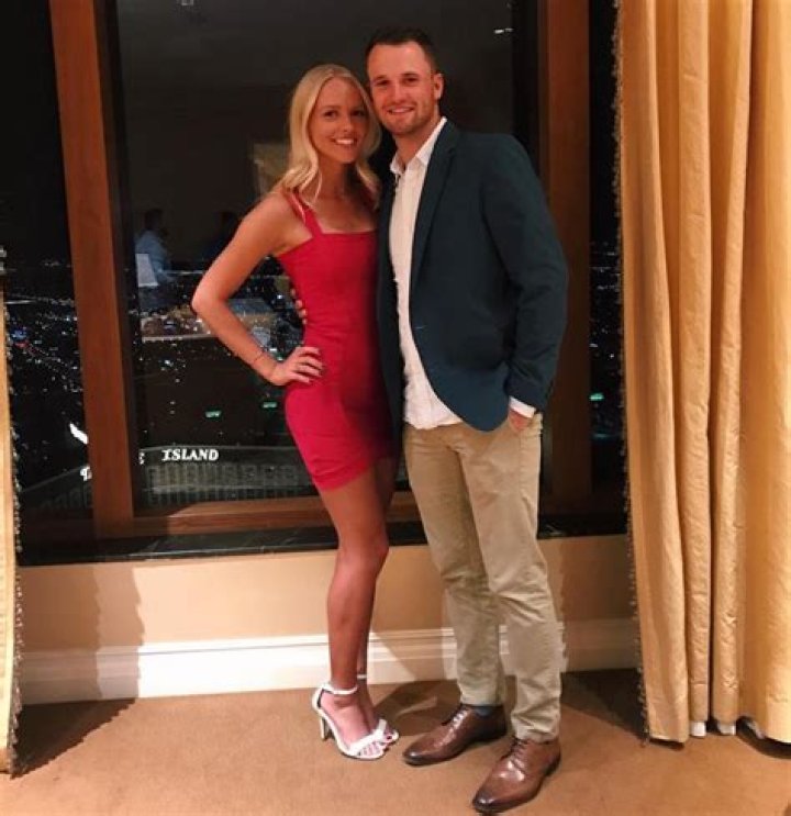 Julia Kemmling Age, Height, Wikipedia, Wyndham Clark Girlfriend