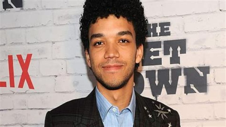 Justice Smith- Wiki, Age, Height, Net Worth, Girlfriend, Ethnicity