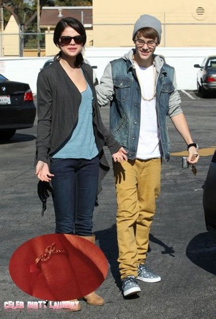 Justin Bieber Vows To Be With Selena Gomez For Eternity