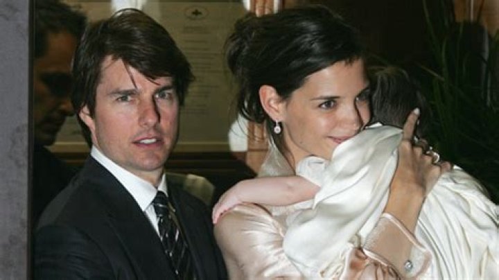 Katie Holmes Pregnant With Jamie Foxx Baby: Valentine’s Day Surprise – Expecting Baby Girl?