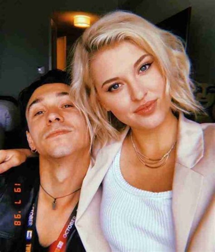 Know About Sarah Grey; Age, Dating, Family, Net Worth, Height, Now