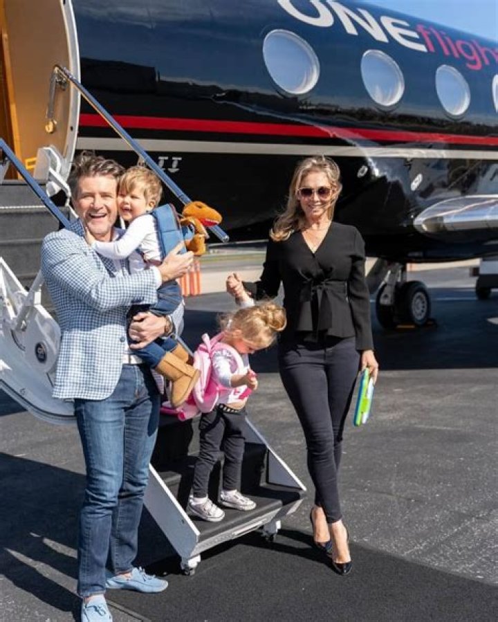 Kym Herjavec- Wiki, Biography, Age, Height, Net Worth, Husband
