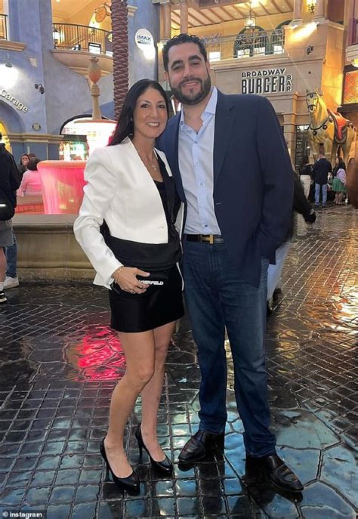 Lauren Scala’s Boyfriend, Dad, Married, Wiki, Bio