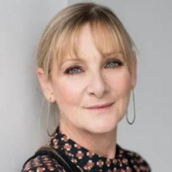 Lesley Sharp Weight Loss Journey & More