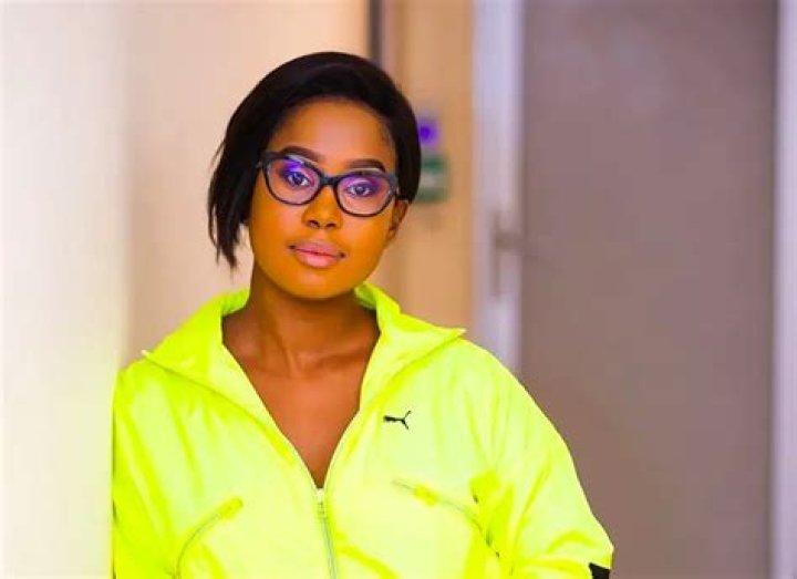 Lindi Sirame Biography: Boyfriend, Age, Metro FM, Net Worth, Images, Parents, Wikipedia, Husband