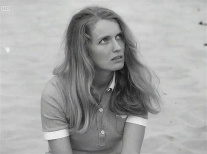 Marie Christine Barrault Jeune