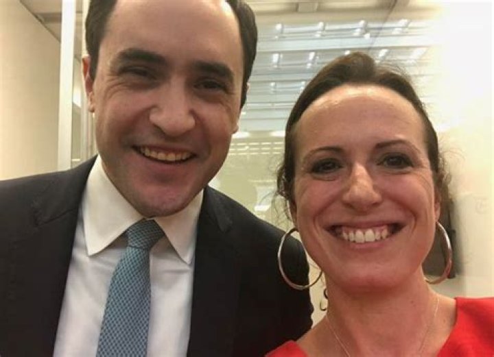 Michael S. Schmidt- Age, Height, Net Worth, Wife, Married