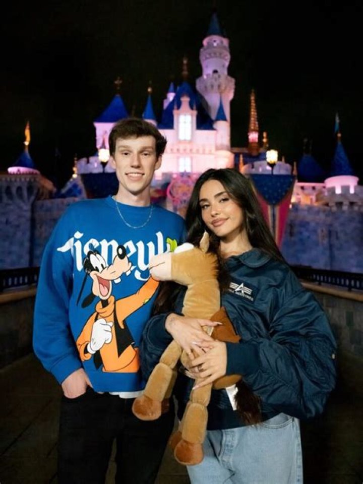 Mickey Nolan’s Girlfriend: Who is Mickey Nolan Dating?