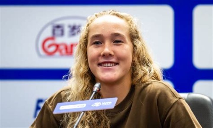 Mirra Andreeva Parents, Family, Sister, Wiki, Height