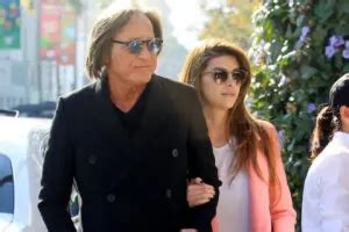 Mohamed Hadid Biography: Age, Parent, Wife, Net Worth, Instagram, Wikipedia, Children, Siblings