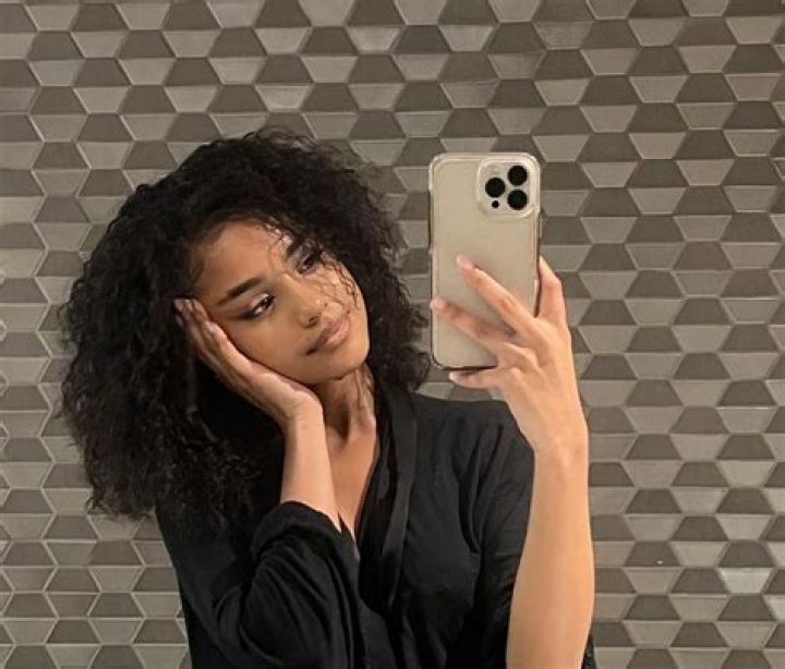 Nimiie Biography: Instagram, Age, Boyfriend, Net Worth, Pictures, Wiki, Rema