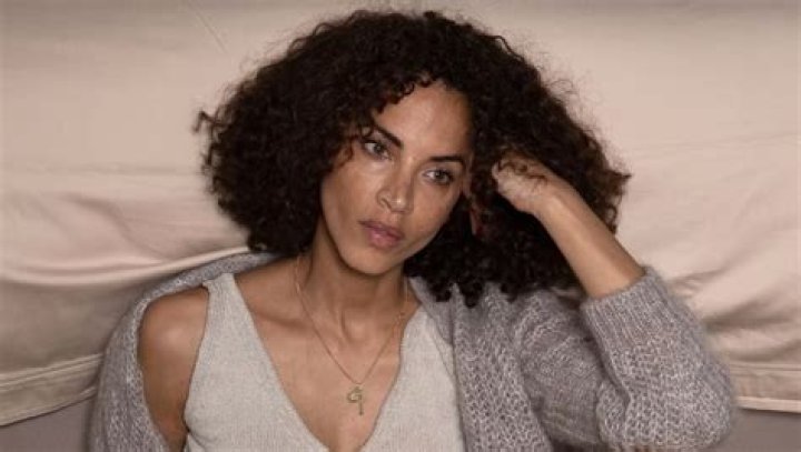 Noemie Lenoir- Age, Net Worth, Height, Boyfriend, Career, Ethnicity