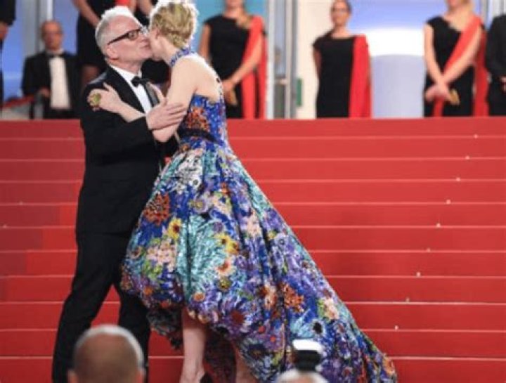 Pierre Lescure Taille