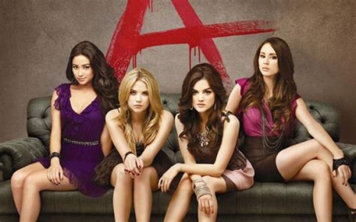 Pretty Little Liars Finale Season 6 Spoilers: Charles DiLaurentis Revealed, Red Coat Unmasked, Toby’s Mother’s Murder Solved