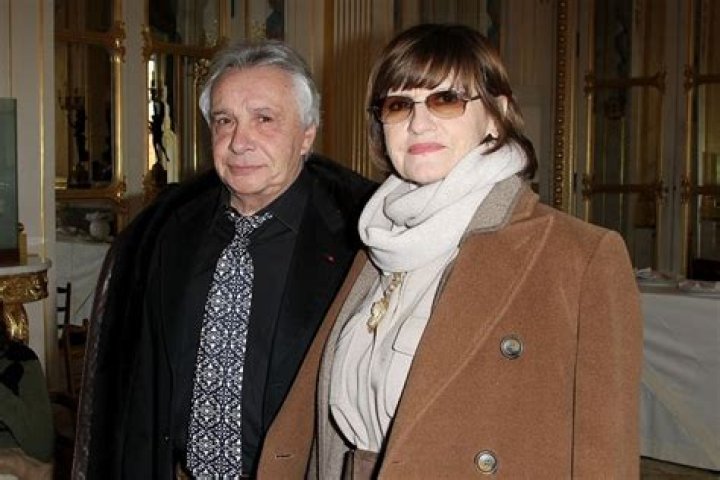 Qui Est La Femme De Michel Sardou