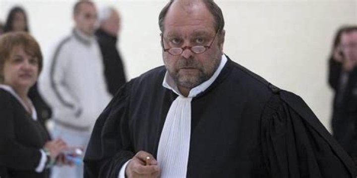 Raphael Dupond Moretti Profession