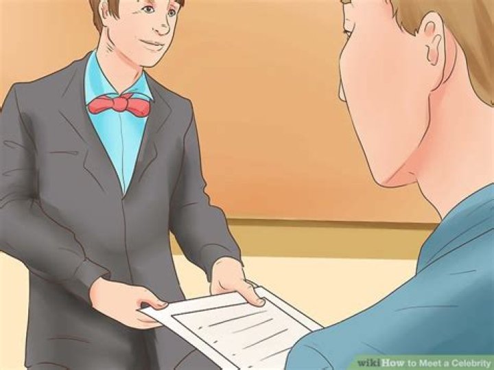 Reaching for a Celebrity: 5 Ways to Meet a Celebrity