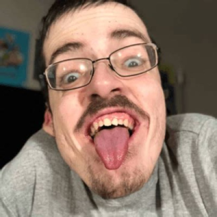 Ricky Berwick’s- Wiki, Net Worth, Girlfriends and Dating