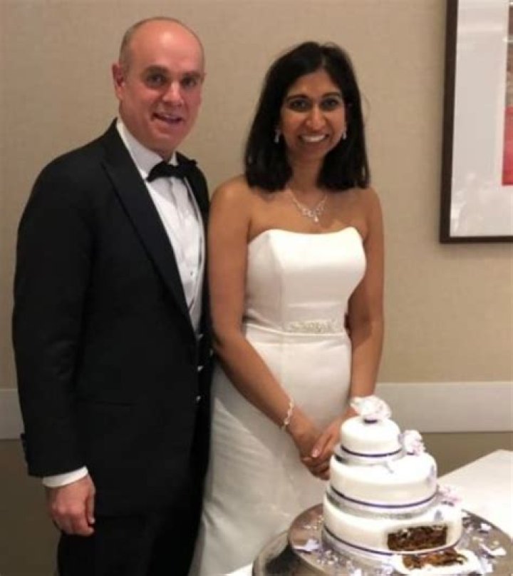 Rita Garcia- Biography, Age, Net Worth, Husband, Marriage, Height