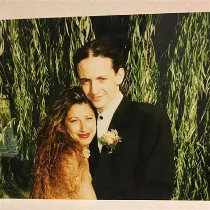 Samantha Marie Olit, Chester Bennington’s Ex-Wife – Bio, Family, Facts