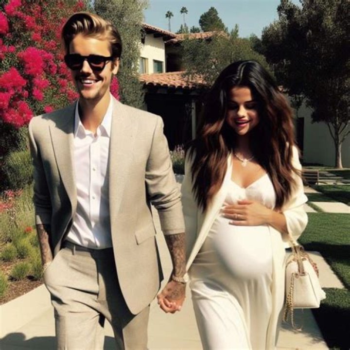 Selena Gomez Pregnancy and Miscarriage with Justin Bieber’s Baby – Rep Denies – What’s The Truth?