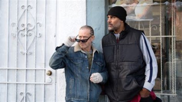 Shameless Recap 3/6/16: Season 6 Episode 8 “Be a Good Boy. Come for Grandma”