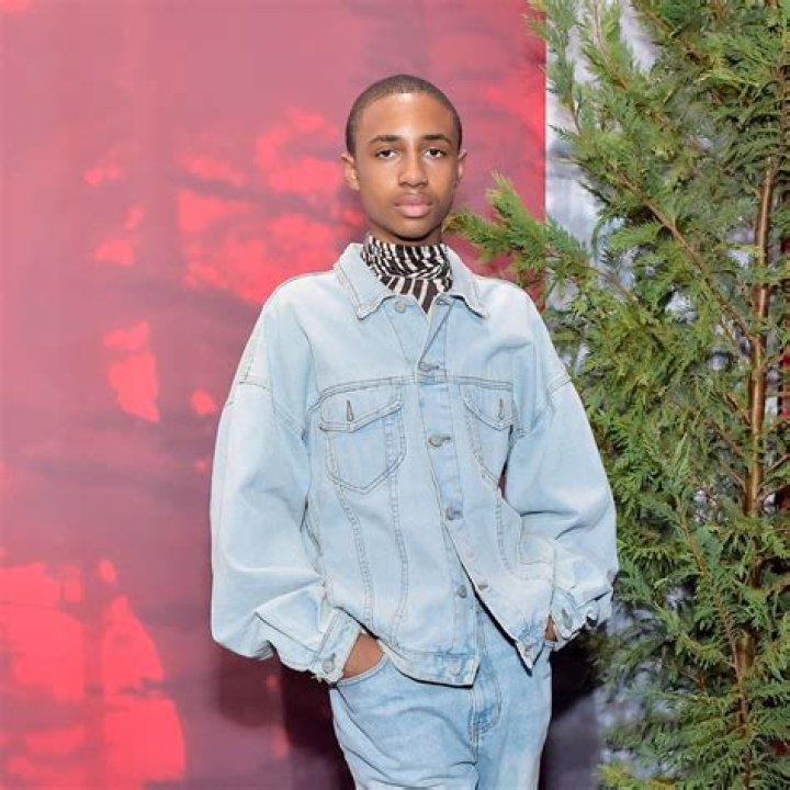 Stevie Wonder's son Kailand Morris Biography: Age, Girlfriend, Net Worth, Parents, Height, Instagram, Photos, Maddie Ziegler