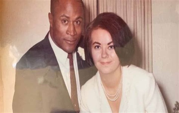 Suzanne Santo Age, Height, Married, Husband, Wiki, Net Worth