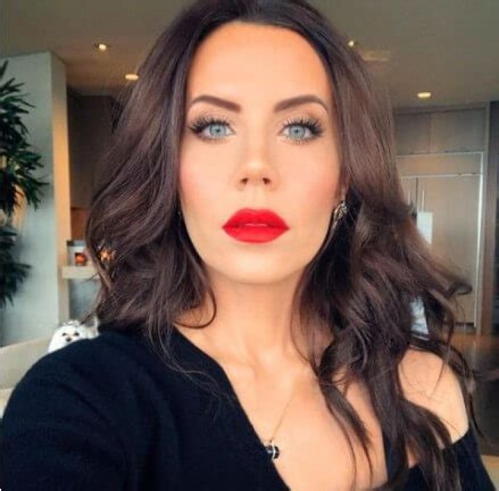 Tati Westbrook Height, Weight, Age, Measurements, Net Worth, Facts