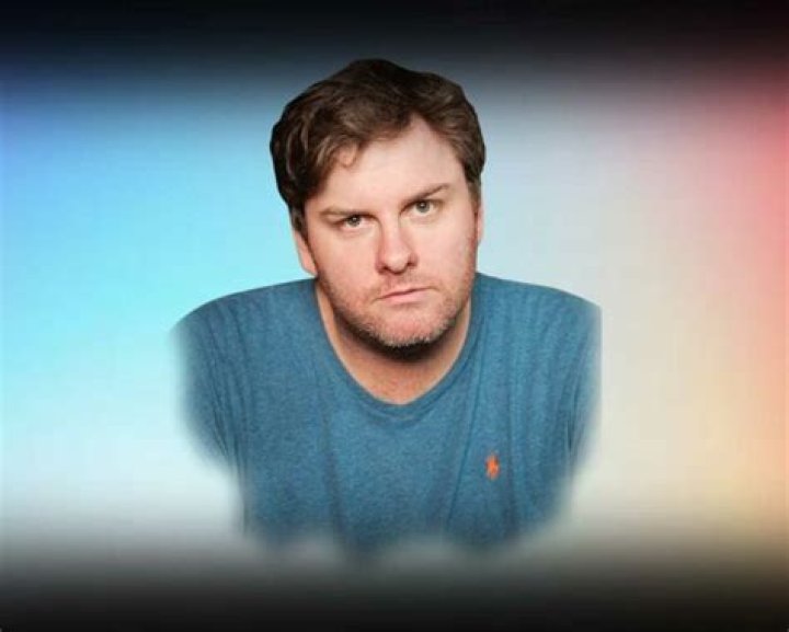 Tim Dillon Comedian: Wiki, Bio, Age, Height, Married, Wife, Nationality, Ethnicity, Netflix, Net Worth 2021