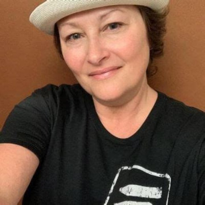 Toni Cabe- Everything You Need To Know About Her