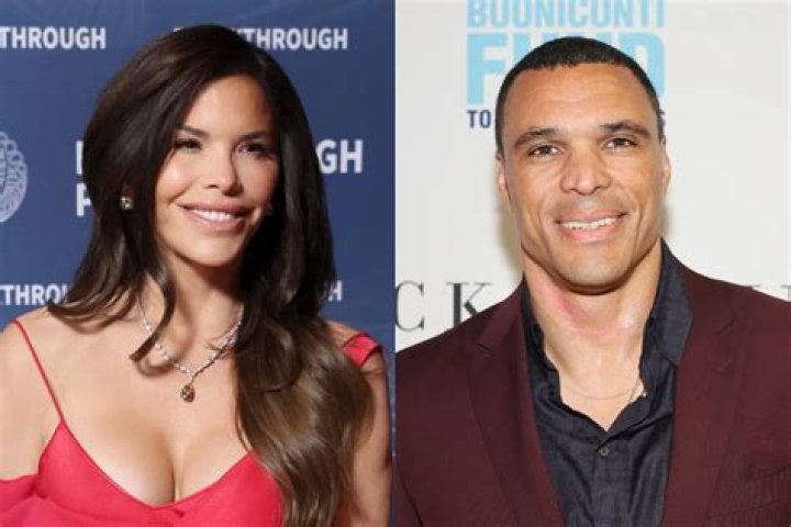 Tony Gonzalez’s Wife: Who is Tony Gonzalez Dating?