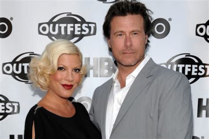 Tori Spelling’s Husband Tweets Her Naked Breasts On Twitter