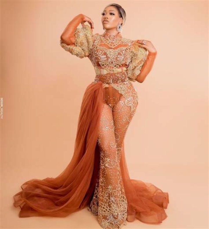 Toyin Lawani (Tiannah Empire) Biography: Husband, Age, Net Worth, Daughter, Photos, Fashion School, Son, Wikipedia
