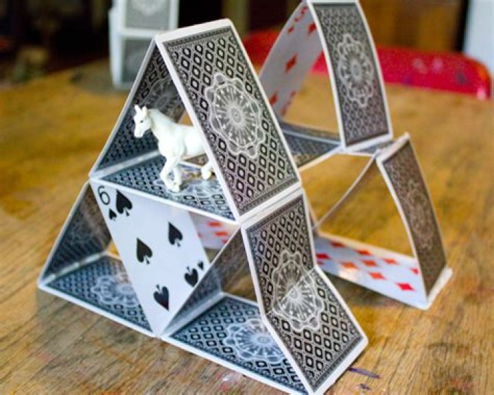 Upcycle your old playing cards with these magical DIYs