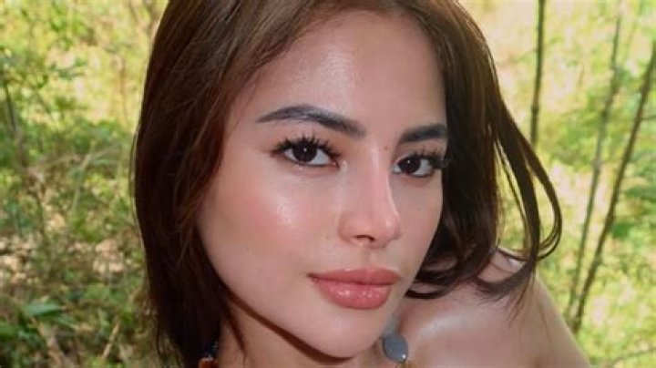 Who is Gina Philips Dating – Gina Philips's Husband & Exes