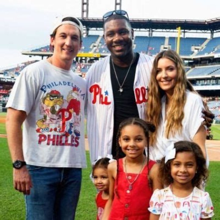Who Is Krystle Campbell? Meet Ryan Howard Wife: Relationship And Kids Detail