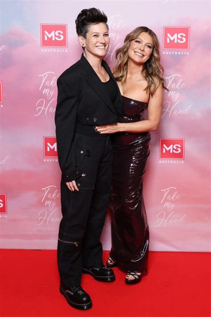 Who Is Natalie Bassingthwaighte Girlfriend Pip Loth, Her Wiki Facts!