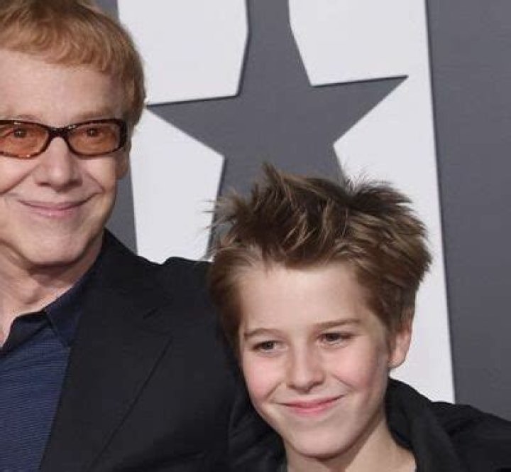 Who is Oliver Elfman? Wiki, Age, Height, Girlfriend Net Worth, Ethnicity