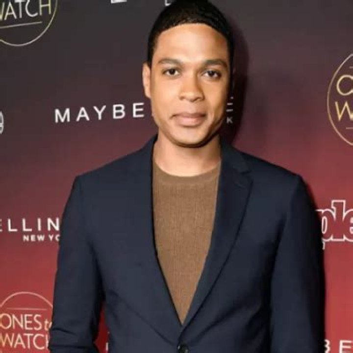 Who is Ray Fisher? Wiki, Age, Height, Net Worth, Girlfriend, Ethnicity, Career