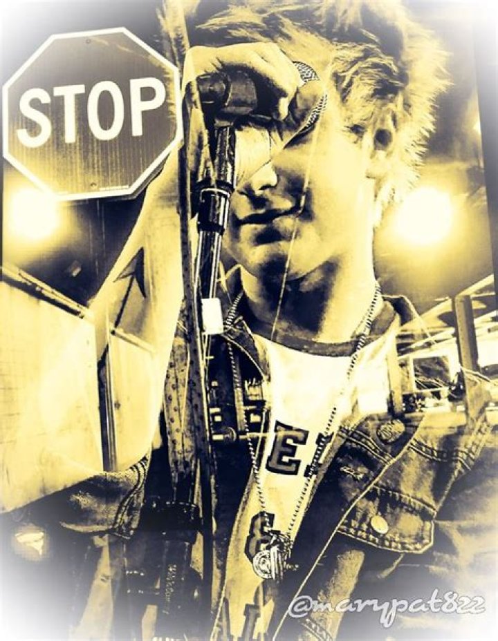 Why Fans Love Dalton Rapattoni