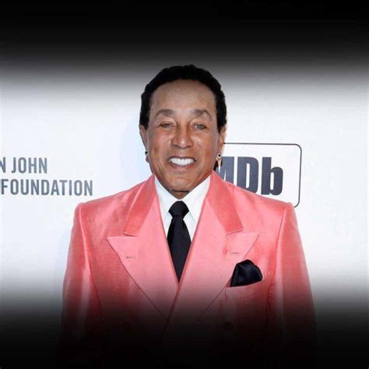 Young John Biography: Real Name, Songs, Age, Net Worth, Wikipedia, Studio, Girlfriend, Cars, Instagram, Charges